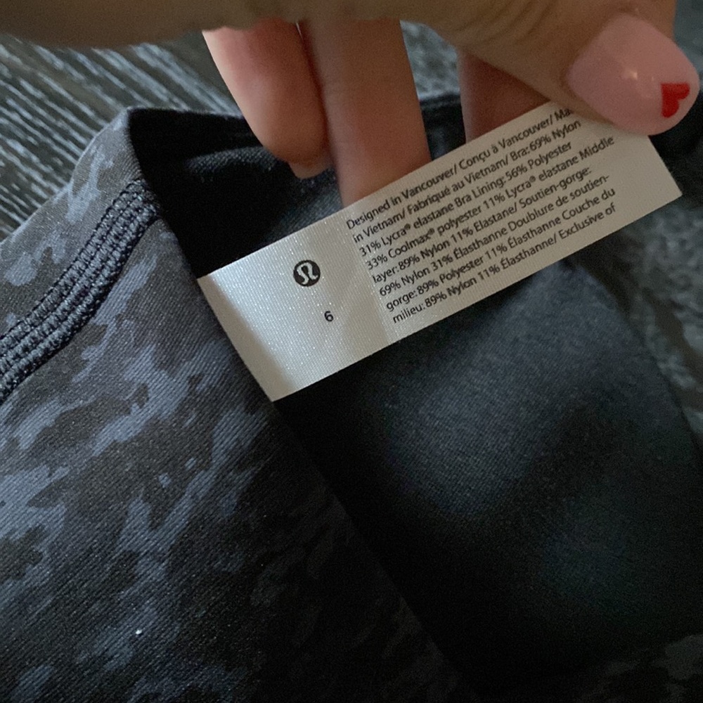 Lululemon Energy Bra Long Line - Picture 3 of 3